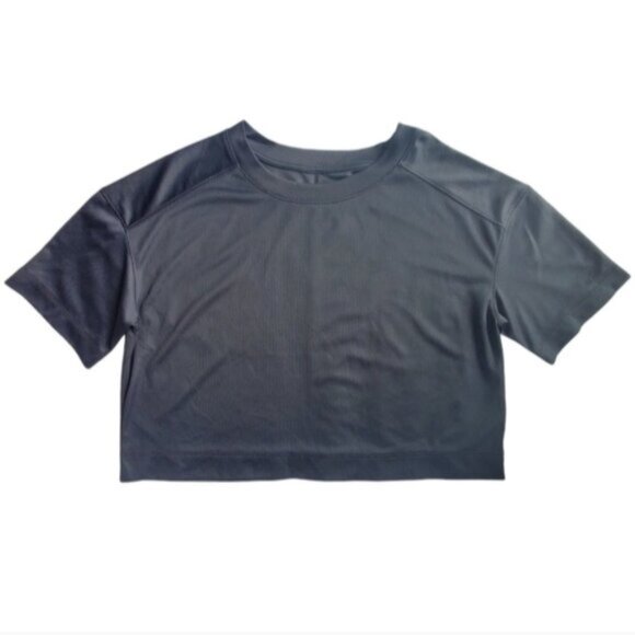 Everlane Tops - Everlane Boxy Crew Black Perform Active Top Size Small